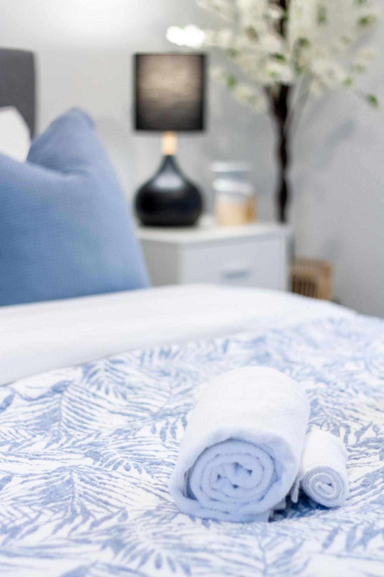 Stylish 2-Bedroom Haven Next To Hagley Park Christchurch Eksteriør bilde