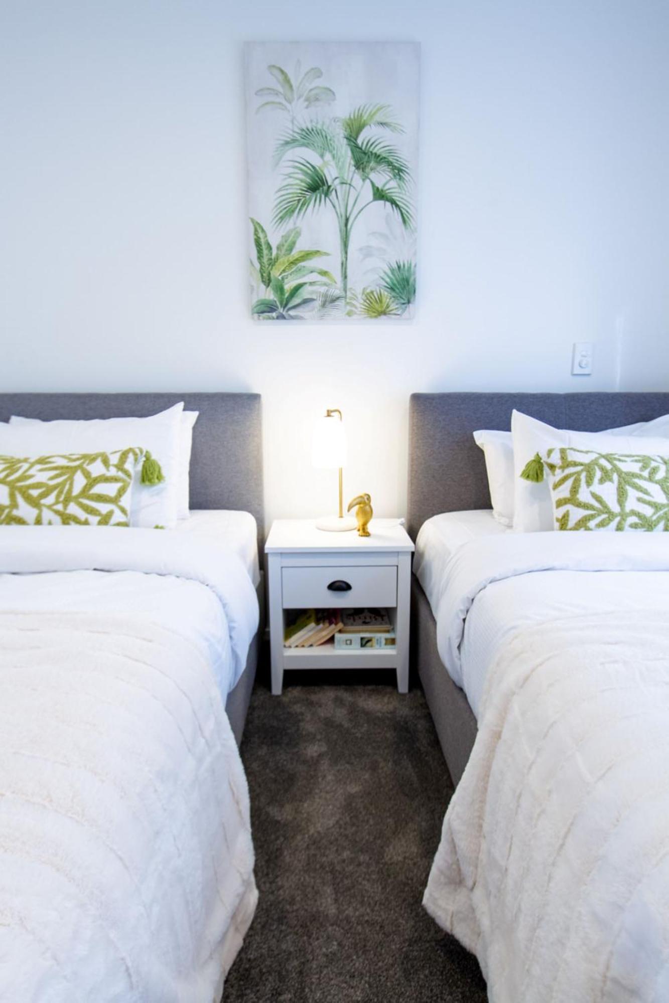Stylish 2-Bedroom Haven Next To Hagley Park Christchurch Eksteriør bilde